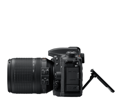 Nikon D7500 DSLR Camera with 18-140mm Lens