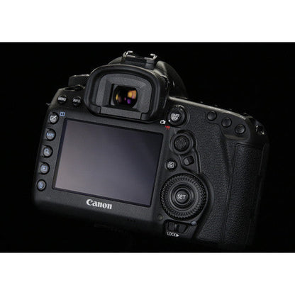 Canon 5D Mark IV with 24-105mm f/4L IS USM  lens