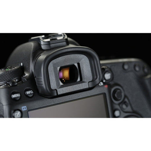 Canon 5D Mark IV with 24-105mm f/4L IS USM  lens