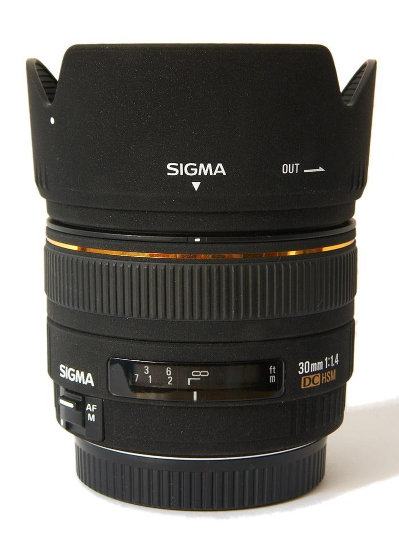 Sigma 30mm f/1.4 EX DC HSM Lens for Canon Digital SLR Cameras (Used)