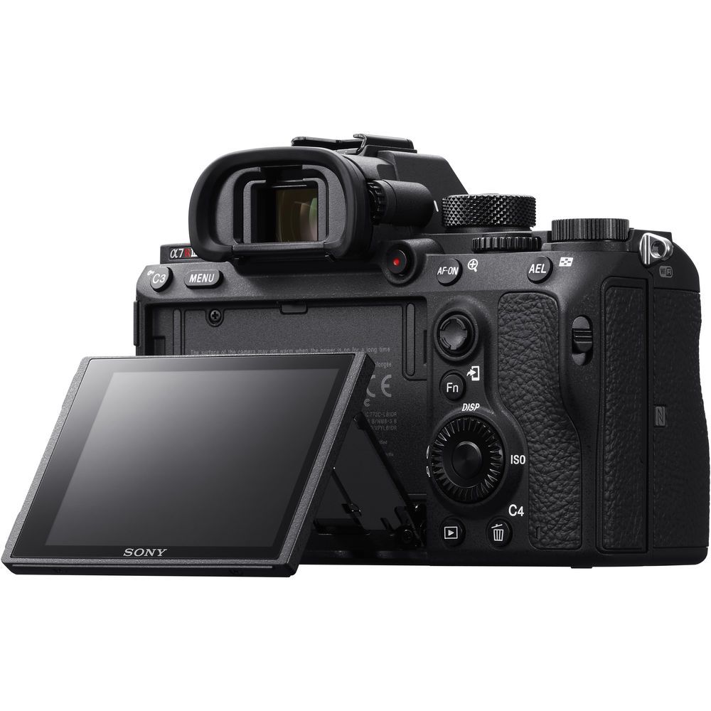 Sony A7R Mark III with 28-70mm Lens