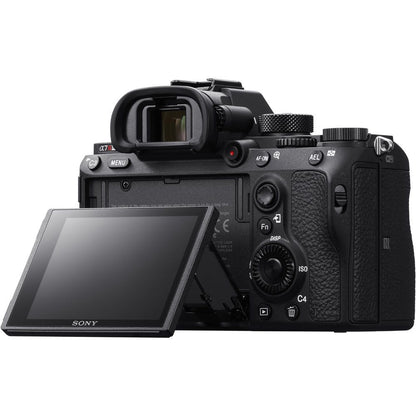 Sony A7R Mark III with 28-70mm Lens