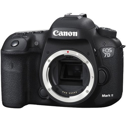 Canon 7D Mark II with 18-135mm Lens