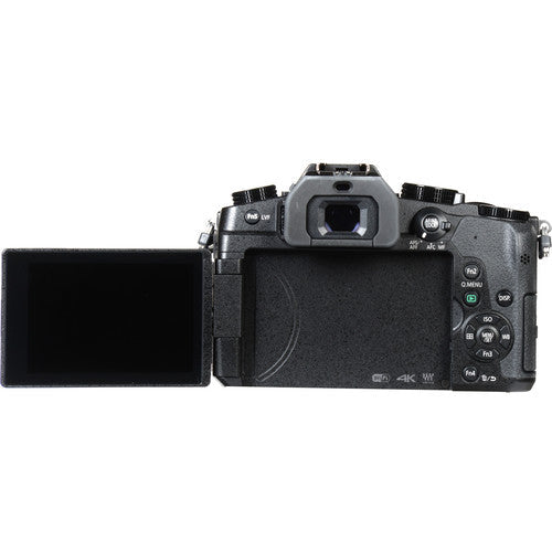 Panasonic Lumix G85 Mirrorless Camera with 40-150mm Lens (used)